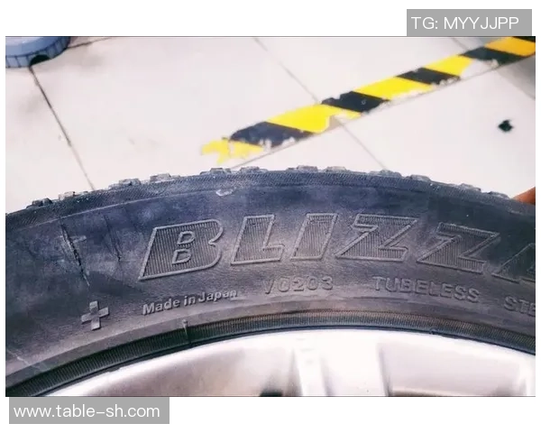 安东内利:最终20圈我一直在跟我的轮胎“说话”! 安东内利:最终20圈我一直在跟我的轮胎“说话”!